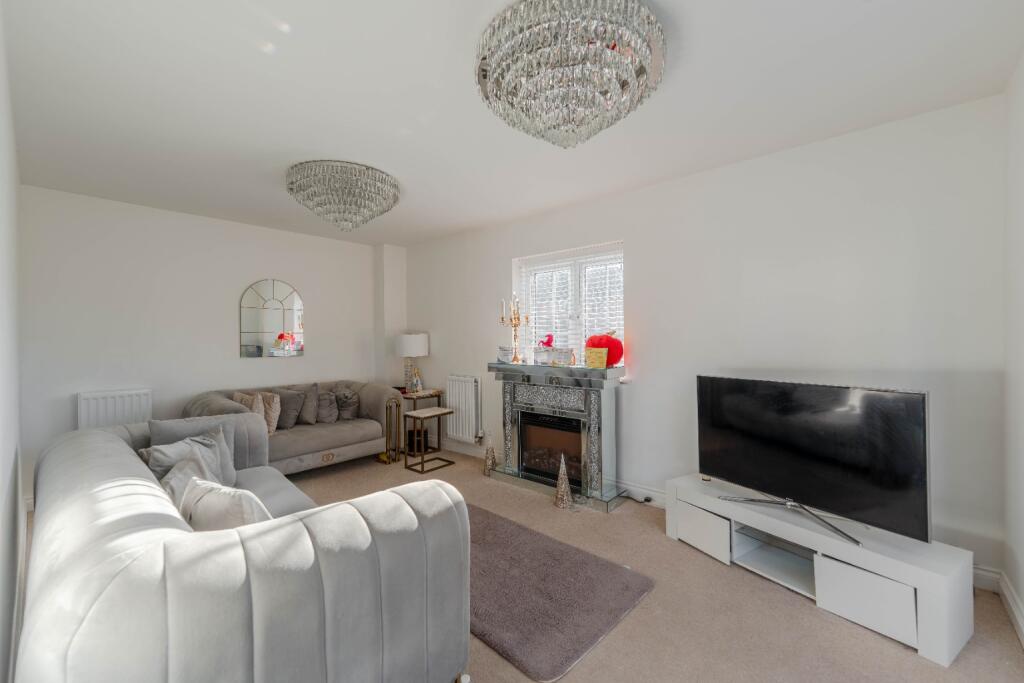 Walston Way, Brampton, Huntingdon, Cambridgeshire, PE28 4GT photo 2