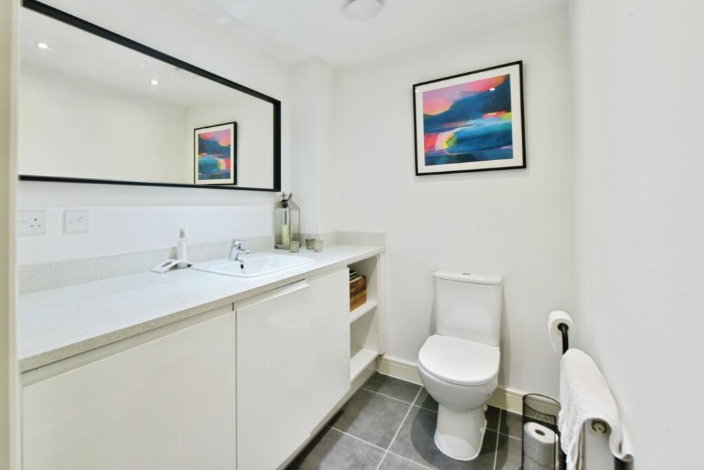 House in Rotherham, Waverley - More