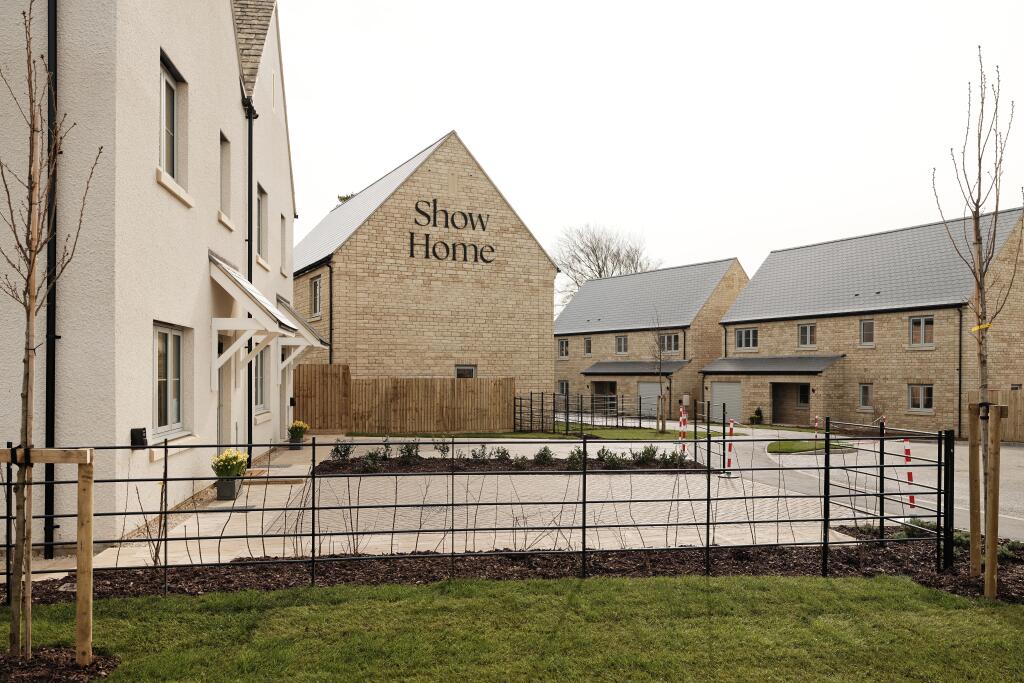 Main image of property: Worwell Rise,
Tetbury,
GL8 8GE