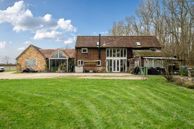 Main image of property: Oxford Road, Oakley