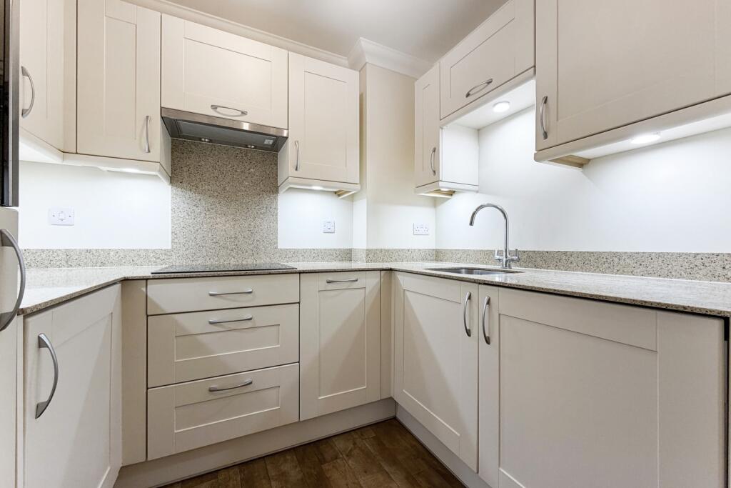 Apartment in Oxford - View 5