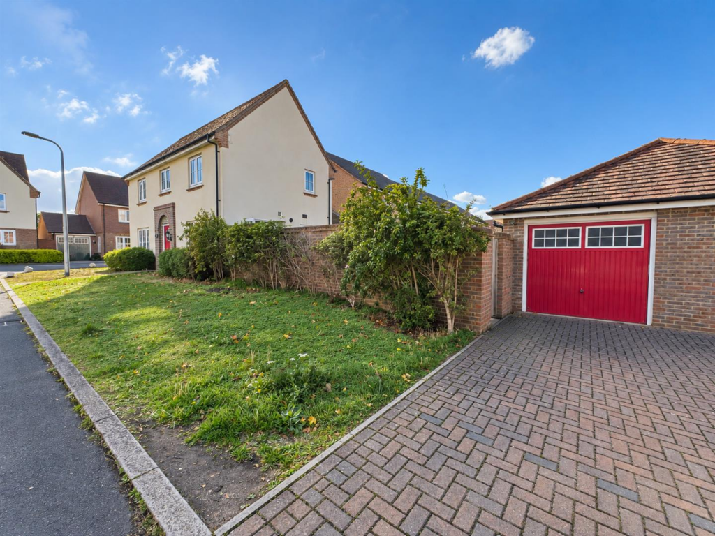 House in Reading - View 2