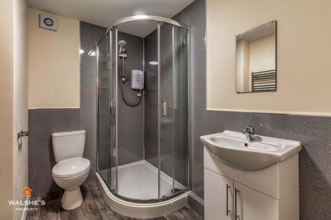 Flat 4 Bathroom