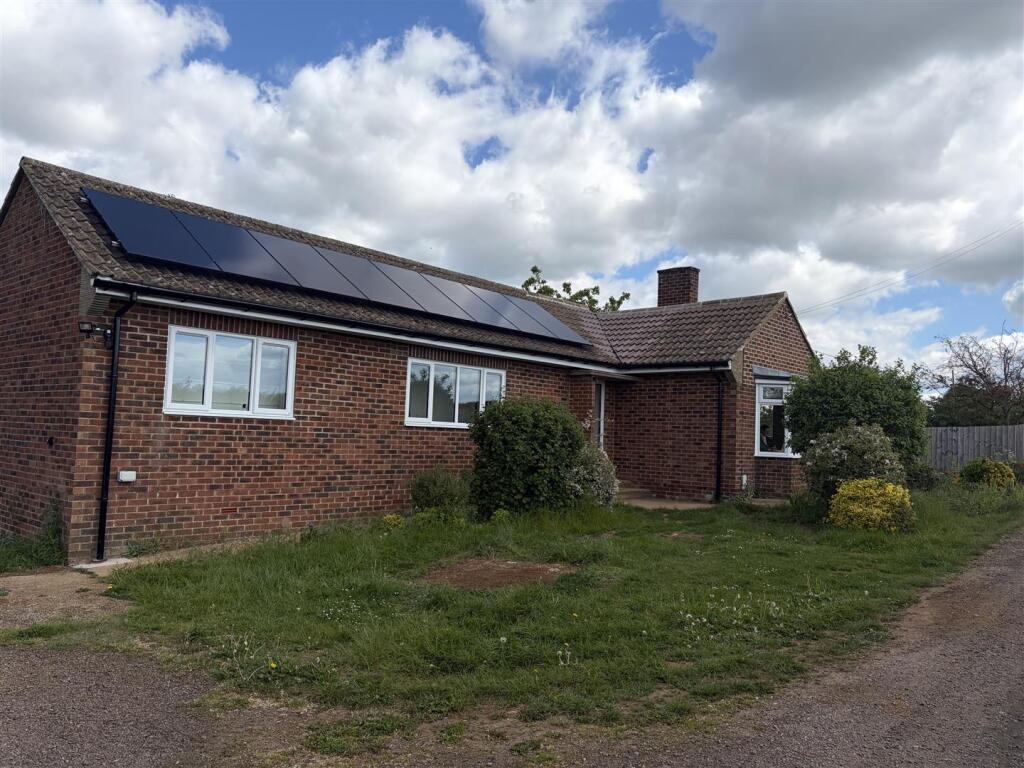Main image of property: Main Road, Broughton
