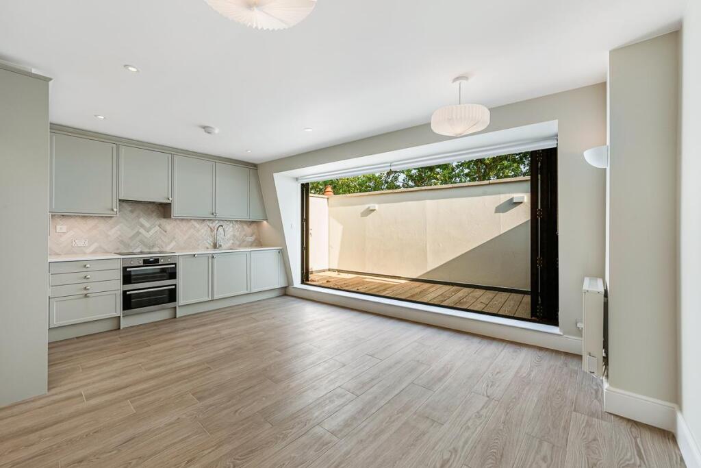 Main image of property: Chiswick High Road, Chiswick