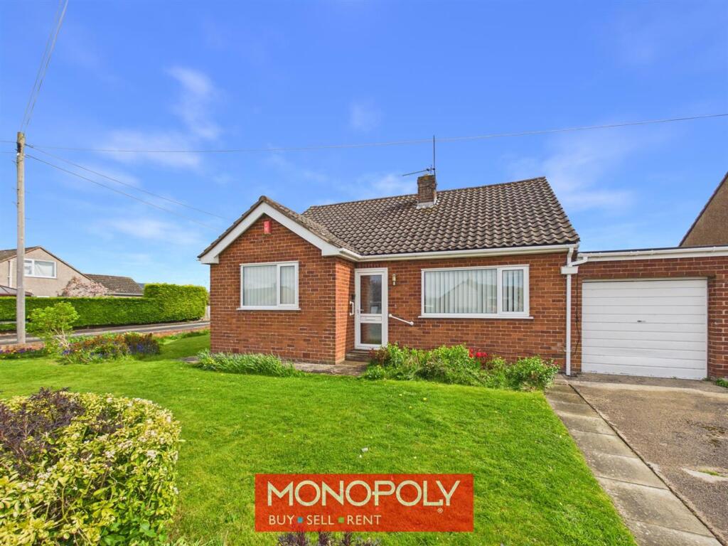 3-bed house on Erw Salusbury, Denbigh, LL16, £259,950