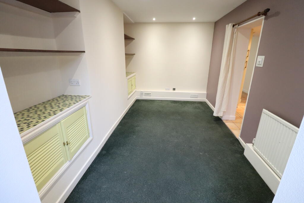 Apartment in Portsmouth - View 5