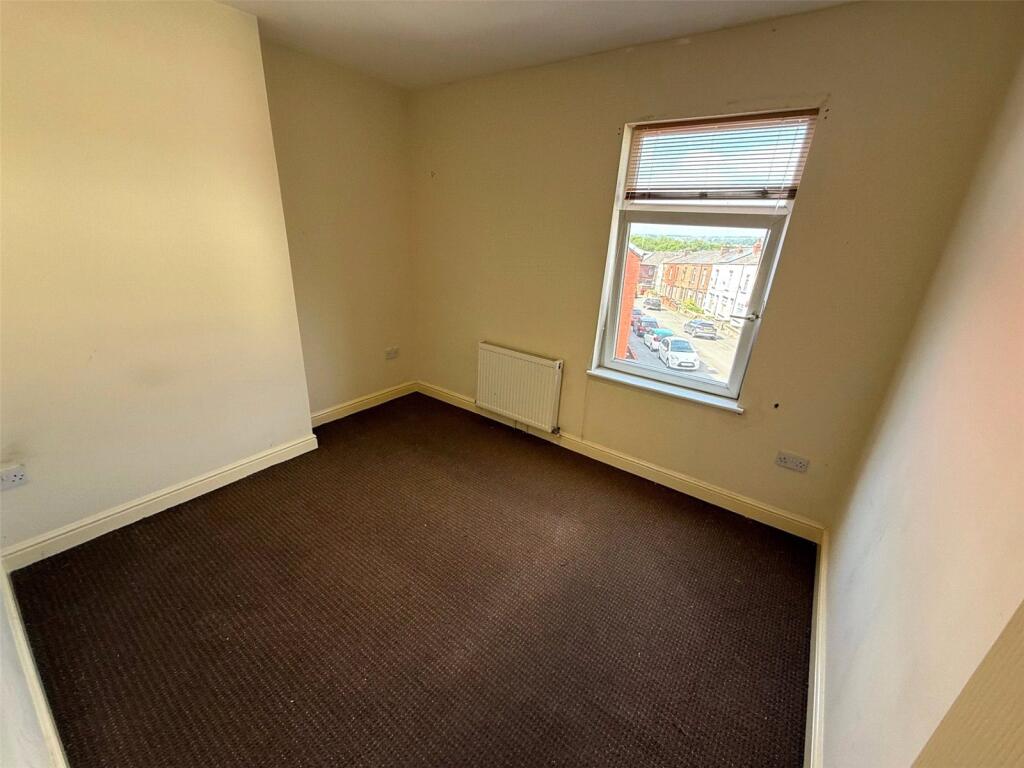 Victoria Road, Horwich, Bolton, BL6 photo 3