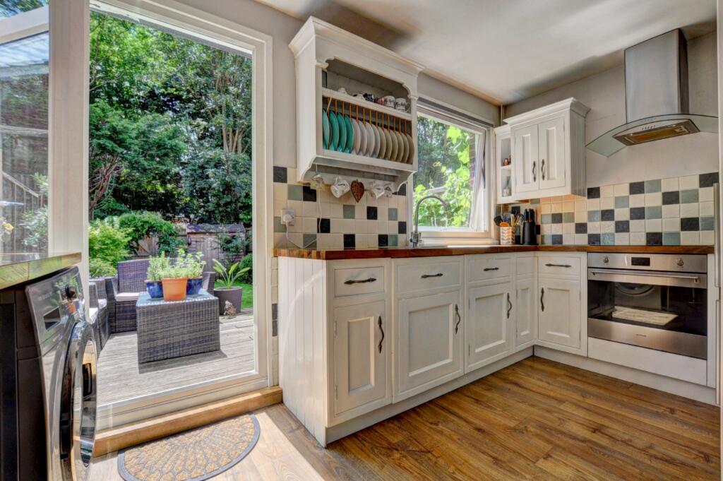 The Croft, Marlow, Buckinghamshire photo 2