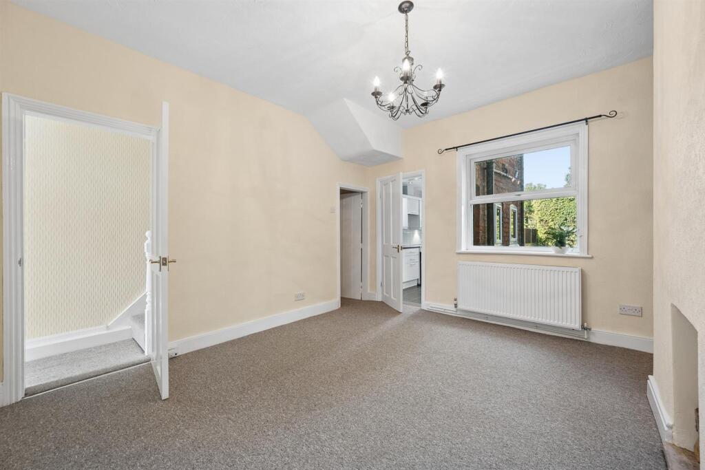 House in Sefton, Liverpool City Region - More