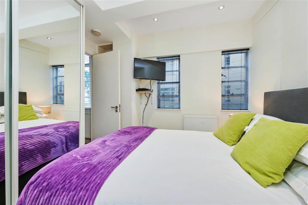 Sloane Avenue, SW3 – pohled 5