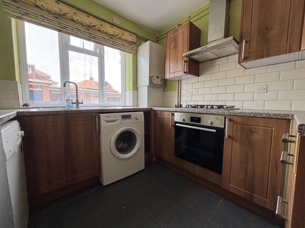 Apartment in Cardiff - View 4