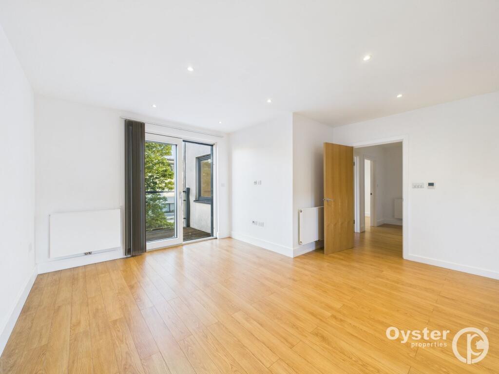 Apartment in London - View 3