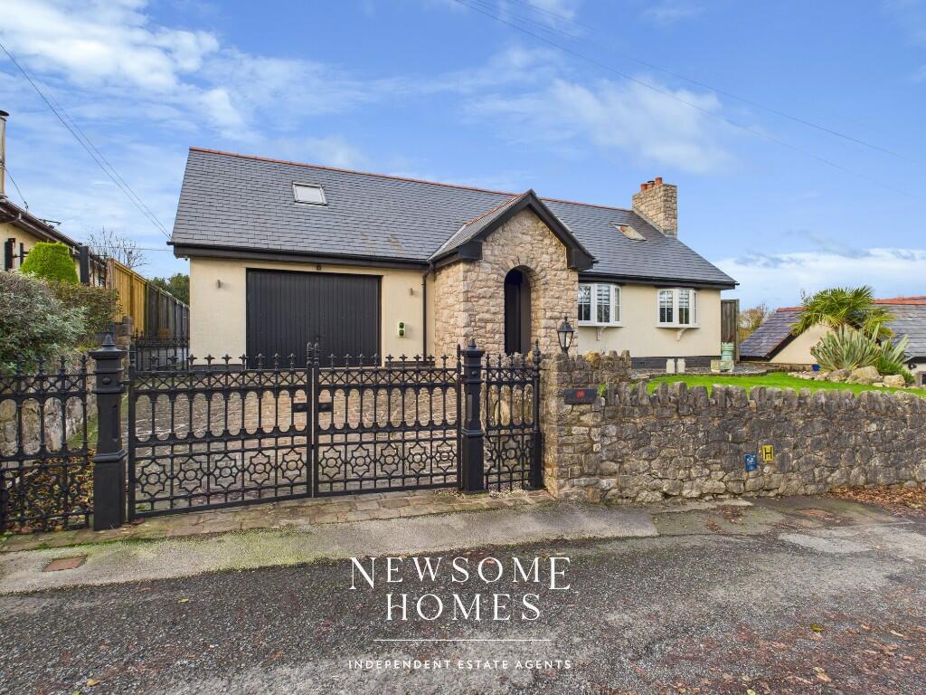 5-bed detached on Brynford, Flintshire, £550,000