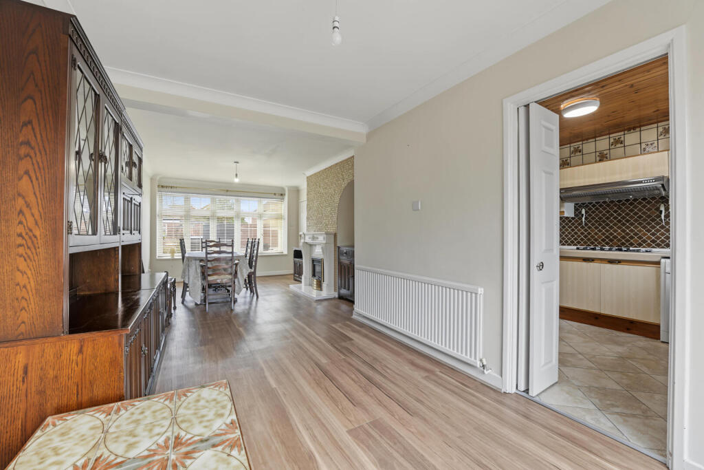 House in Enfield - View 5