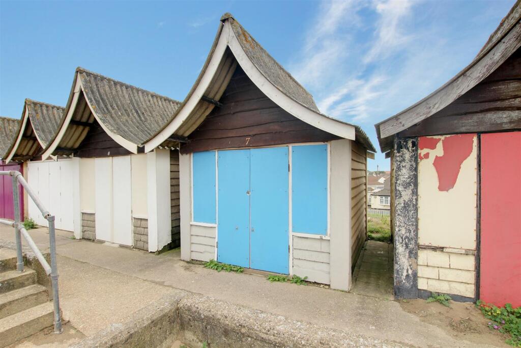 Main image of property: Seaholme Road, Mablethorpe
