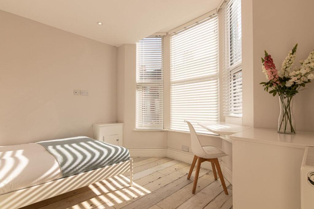 Thornycroft Road, Liverpool, L15 - View 2