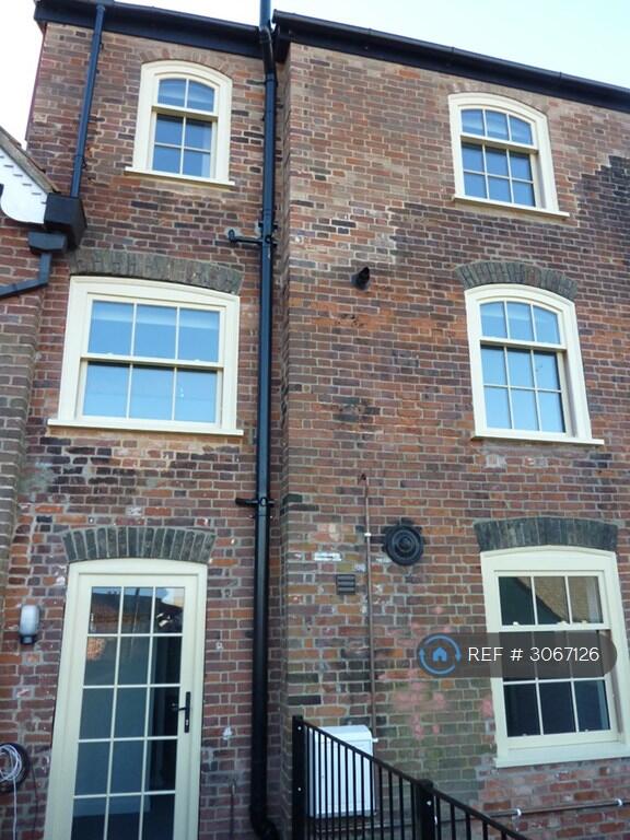 Main image of property: Pottergate, Norwich, NR2