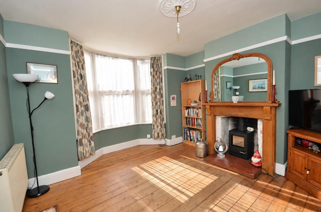 Francis Terrace, Raunds, Northamptonshire, nn9 photo 2