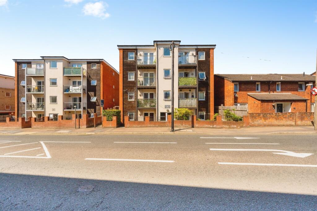 Main image of property: Whippendell Road, Watford
