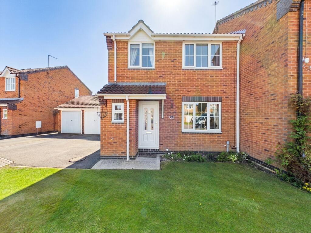 Main image of property: 5 Manor Close, Nafferton, Driffield, YO25 4HG