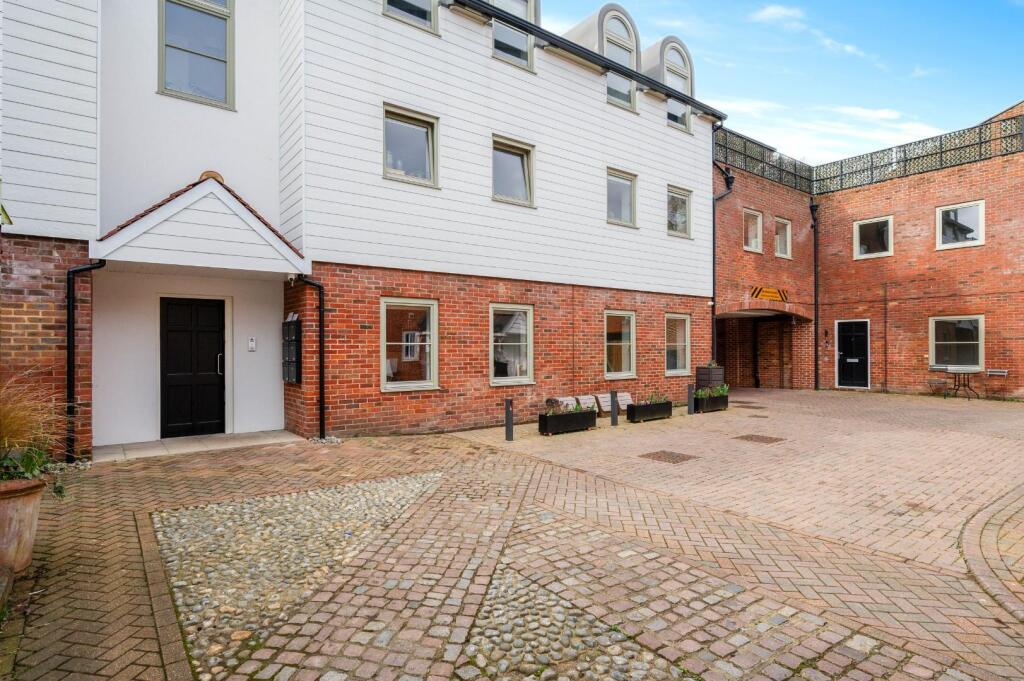 Main image of property: High Street, Ewell