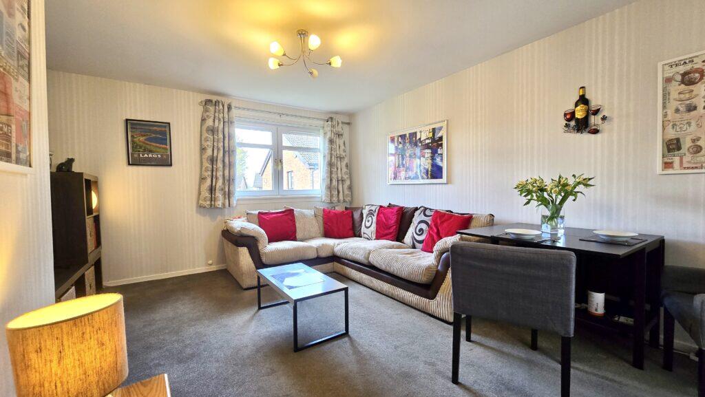 Apartment in Glasgow - View 3