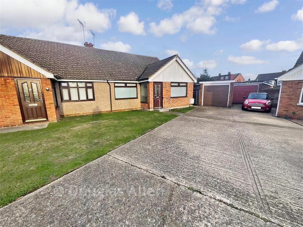 Main image of property: Pearsons, Stanford-Le-Hope, Essex