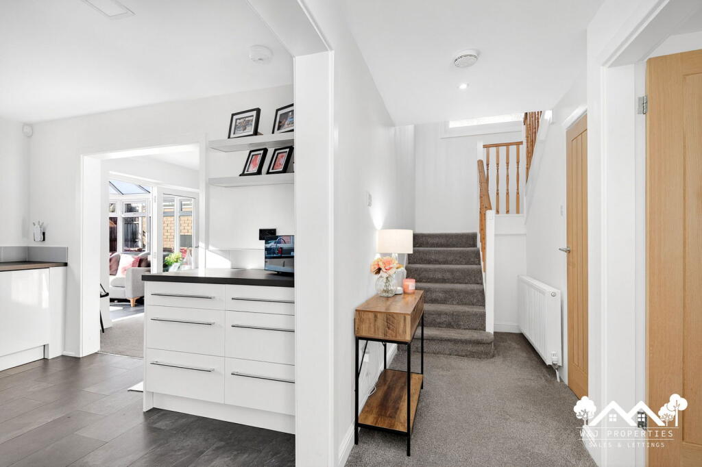 Additional image 17 of Earls Drive, Hoddlesden, Darwen, BB3