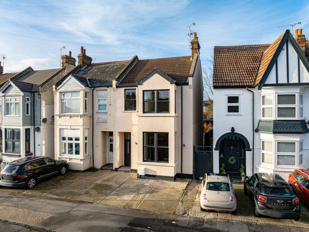 Main image of property: Elm Road, Leigh-on-sea, SS9