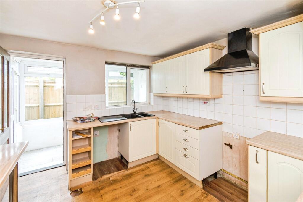 House in Eastleigh, Hound - View 4