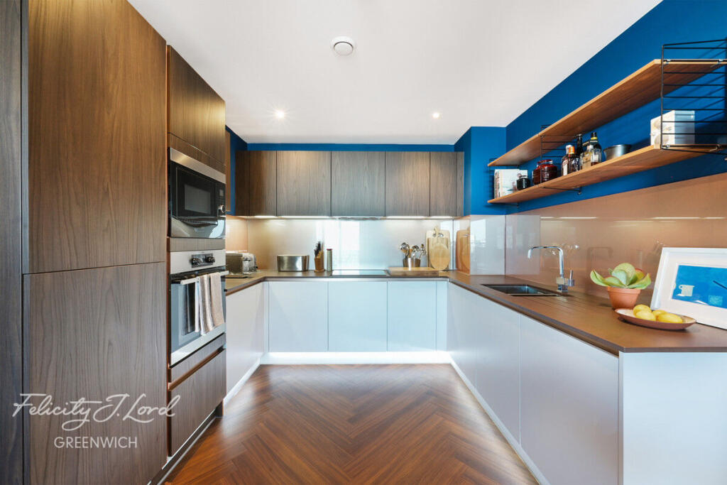 Apartment in London, Greenwich Town Centre, Greenwich Peninsula - View 4