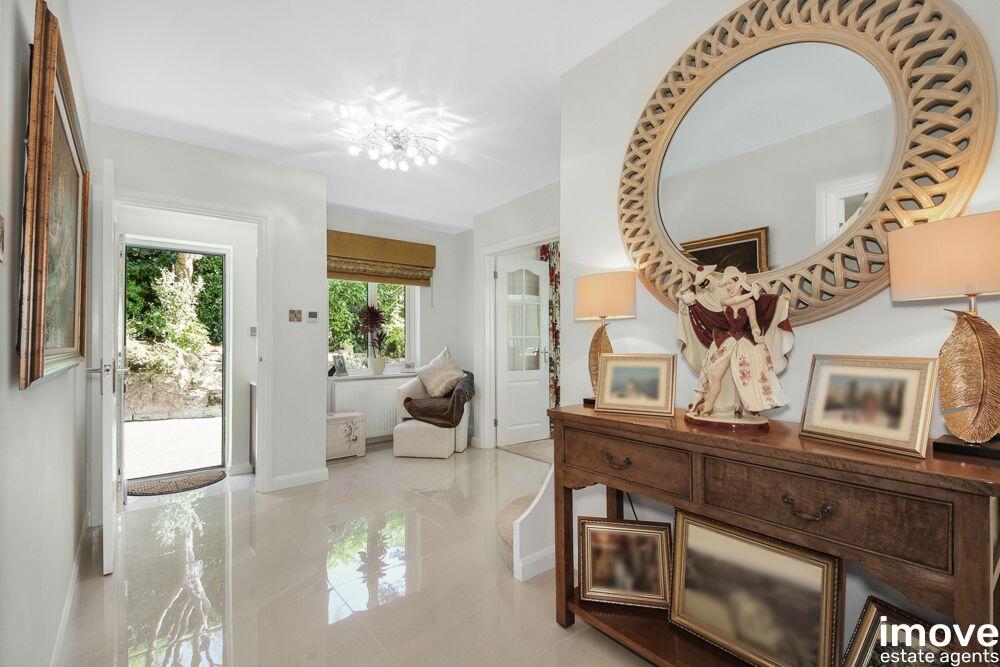House in Torquay - More