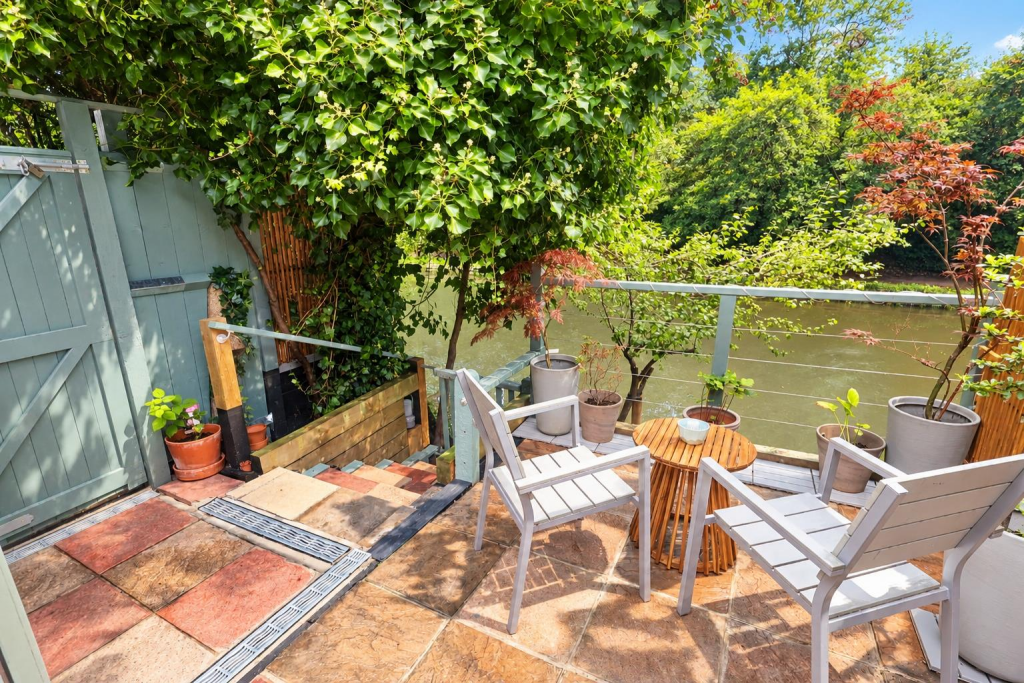 House in Chester, Northgate Village, City of Chester - View 5