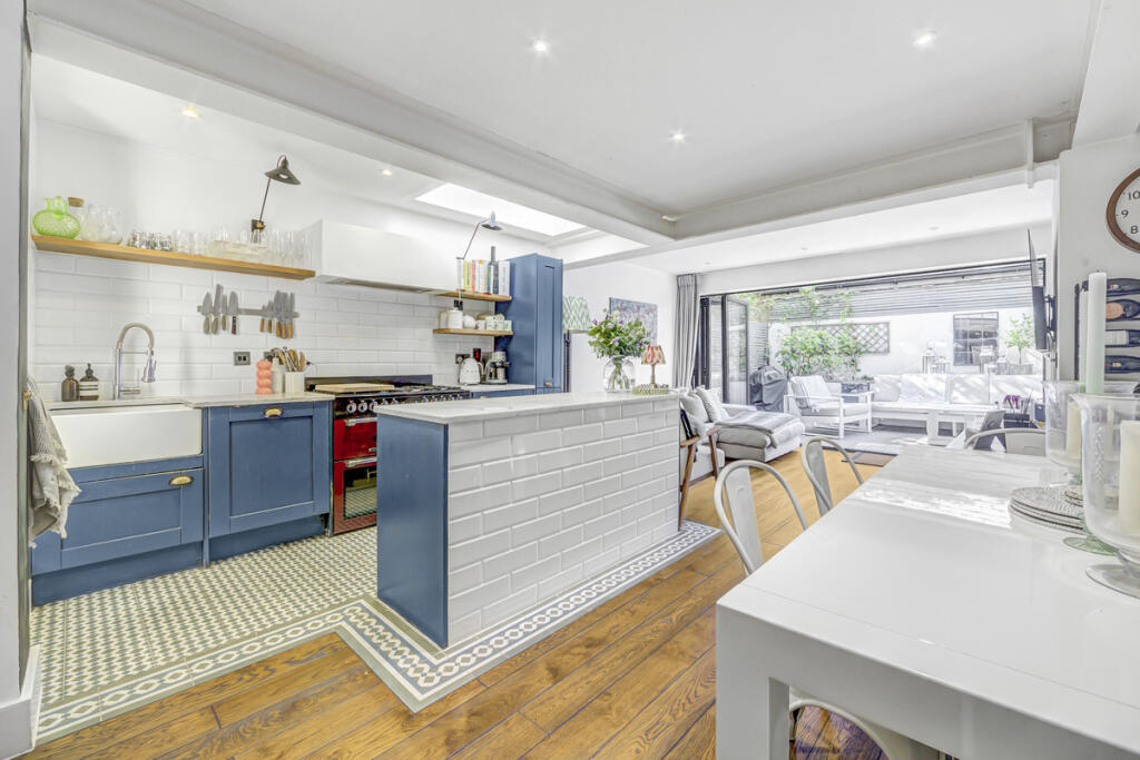 Main image of property: Strathblaine Road, London, SW11