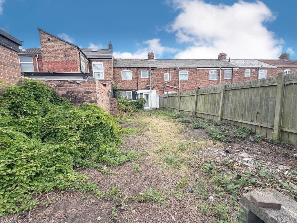 House in Stockton-on-Tees, Saint Ann's, Portrack - View 2