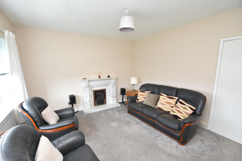 Deanfield Quadrant, Penilee, Glasgow, G52 4ES photo 4