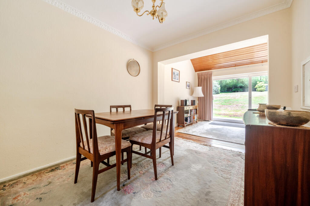 House in Gerrards Cross - View 5
