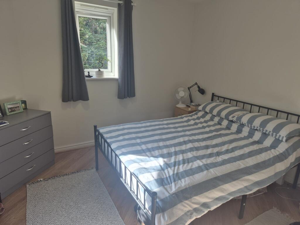 Apartment in Warrington - View 5