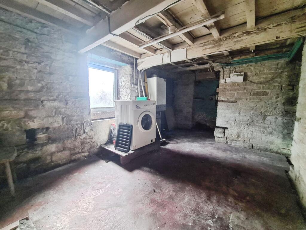 Additional image 12 of Otley Road, Baildon, BD17 7JJ