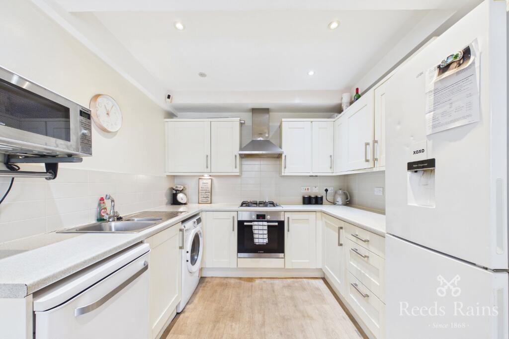 House in Wakefield - View 3
