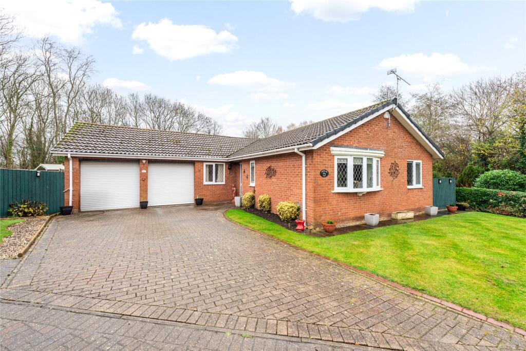 Main image of property: Atherstone Court, Two Mile Ash, Milton Keynes, Buckinghamshire, MK8