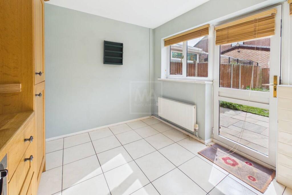 House in Warrington, Birchwood - View 5