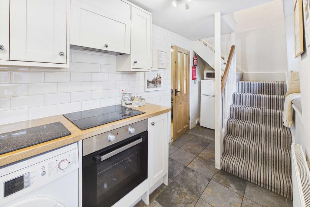 House in Lancaster - View 5