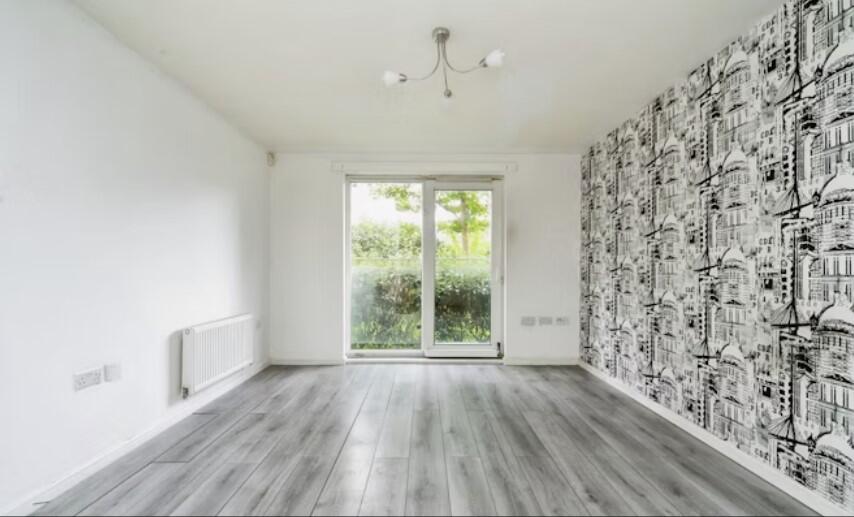Apartment in St Helens - View 3