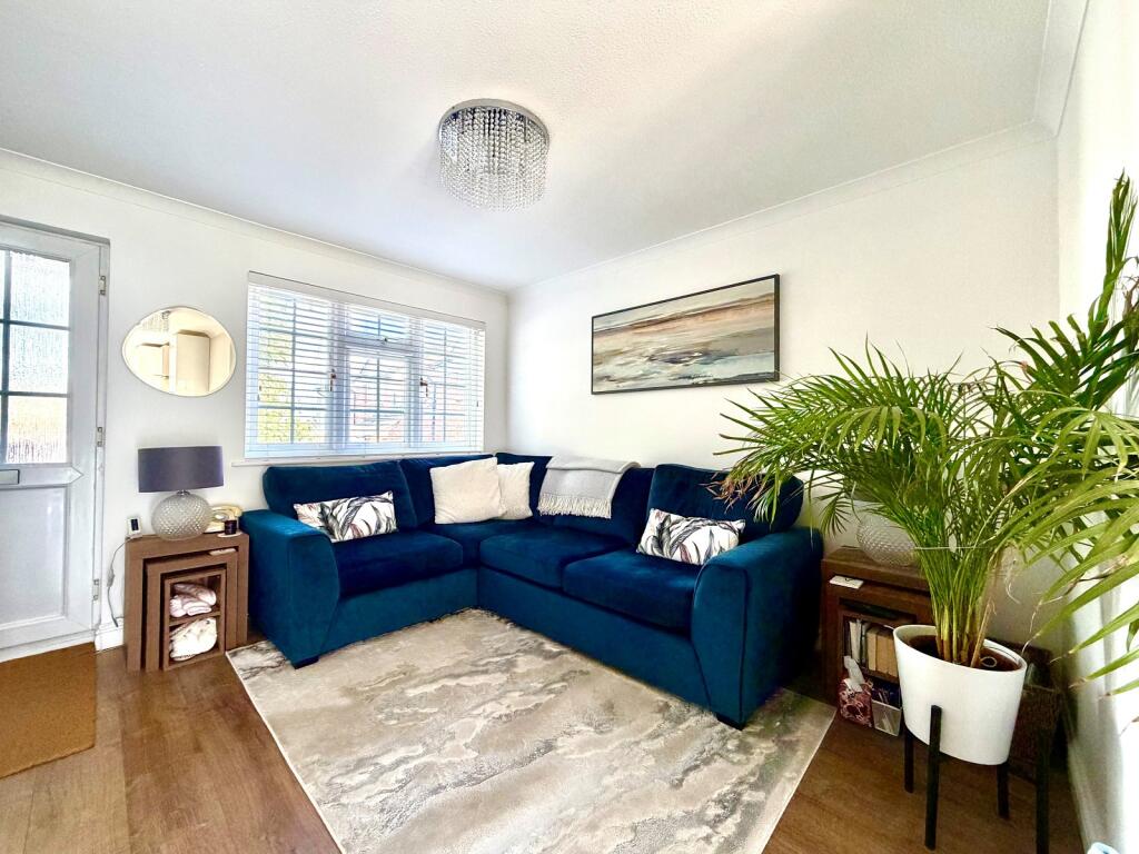 House in Kingston upon Thames - View 2