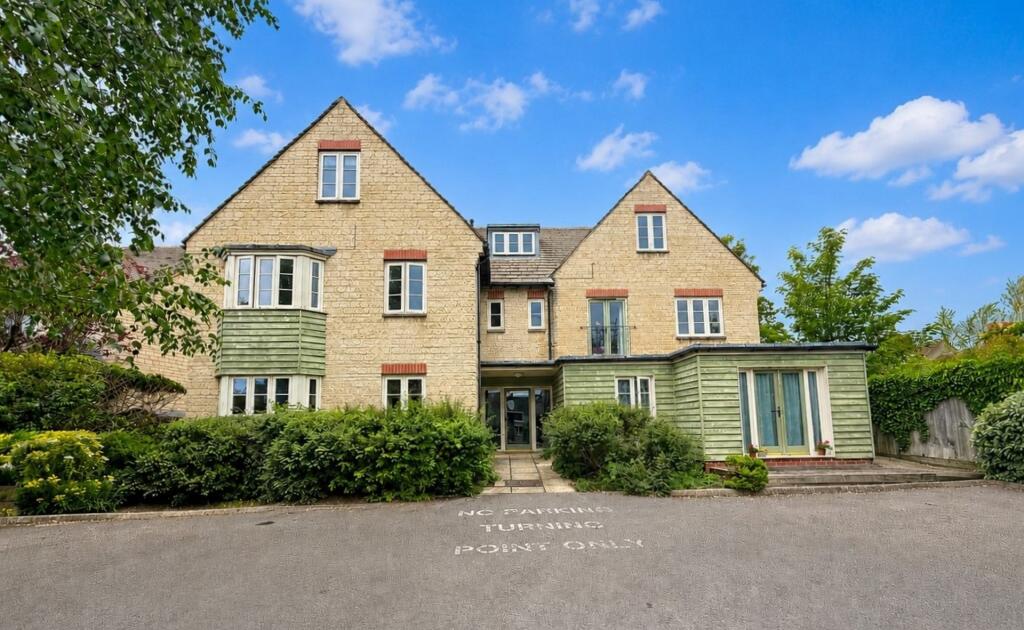 Apartment in West Oxfordshire, Witney