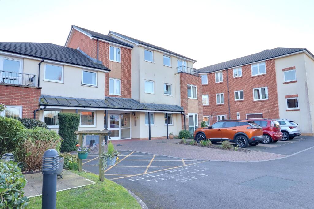 Main image of property: LONDON ROAD, COWPLAIN