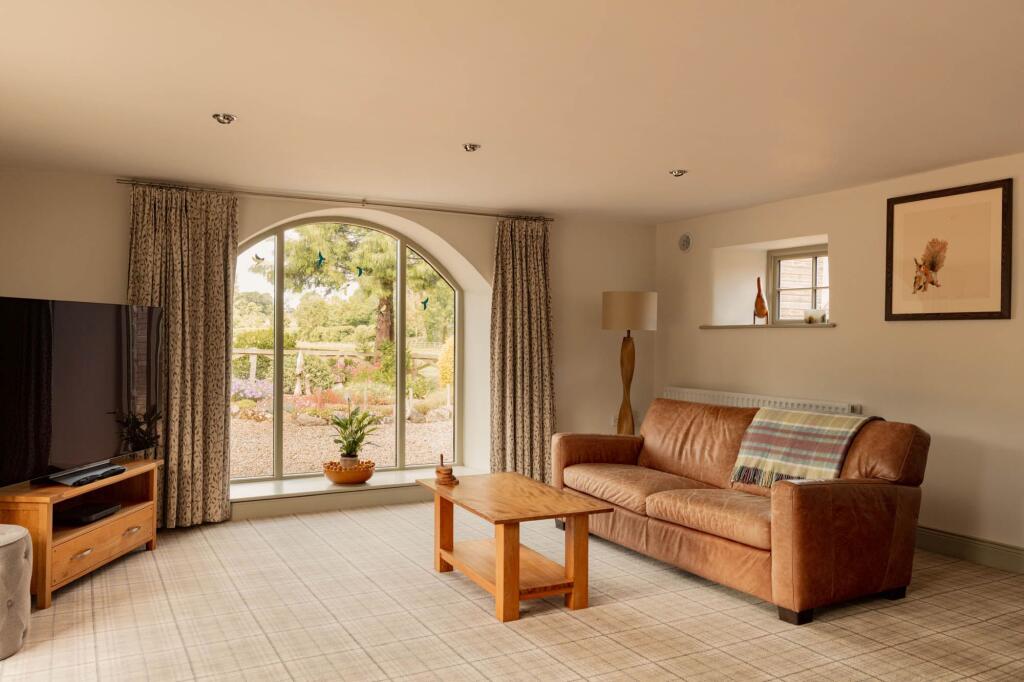 Wallhouses South Farm, Corbridge, Northumberland - More