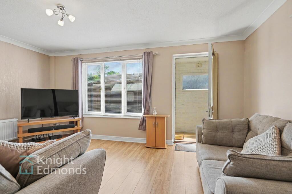 House in Maidstone, Kent - View 3